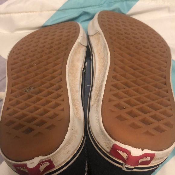 Boys high top vans - Picture 3 of 3